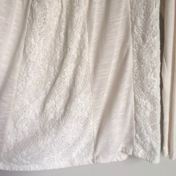 Xhilaration Cream Lace Bohemian Long Sleeve Tee - Picture 4 of 6